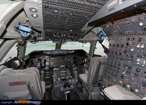 Cockpit du Boeing 747