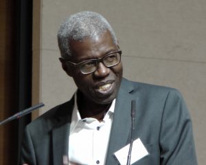 Le philosophe Souleymane Bachir Diagne au Collège de France, vagabondssanstreves.com 