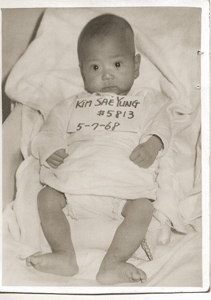 Interview D Aude Lespagnard Artiste Belge Et Personne Adoptee Sud Coreenne Les Vagabonds Sans Treves